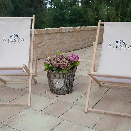 Siesta House