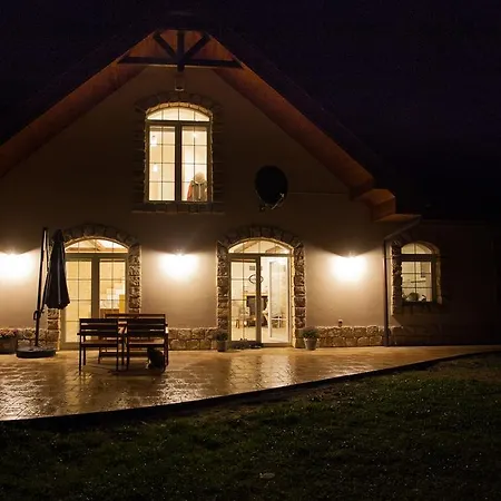 Siesta House Villa *